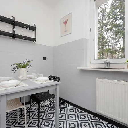 Apartament Bright With Balcony In Wola By Renters Warszawa